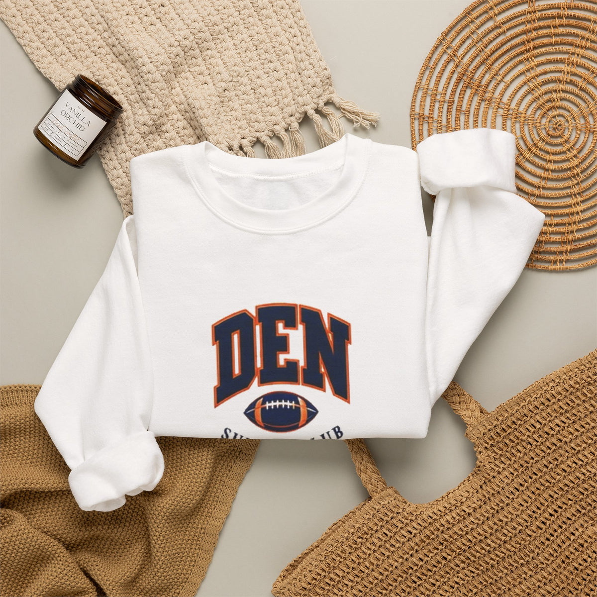 DEN Sunday Club Crewneck